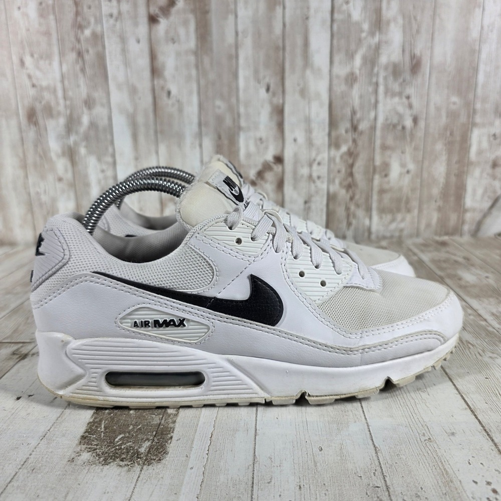 Nike Air Max 90 Womens White‎ Black DH8010-101 Leather Mesh Sneakers Size 9.5